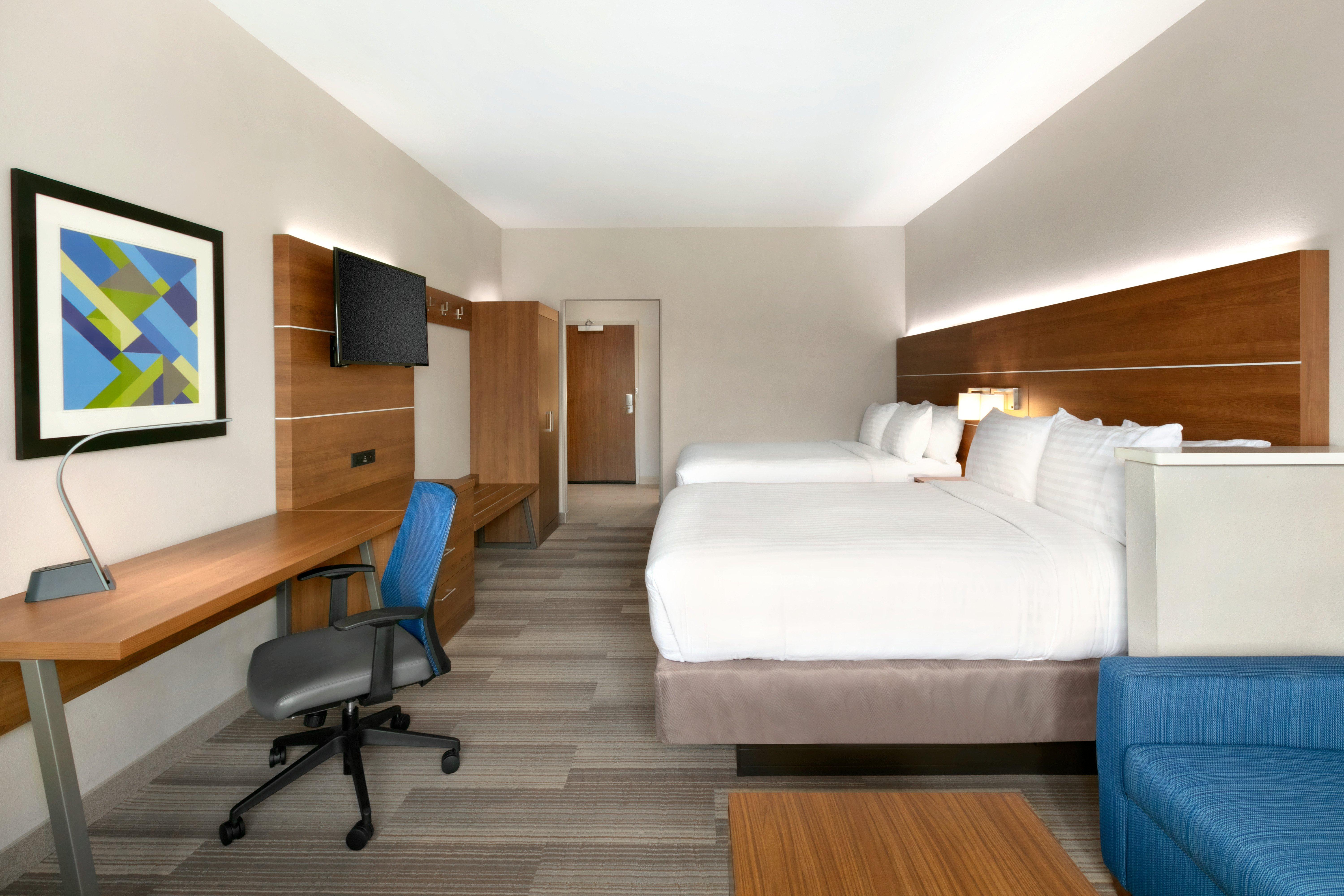 Express & By Ihg Hotel 3*