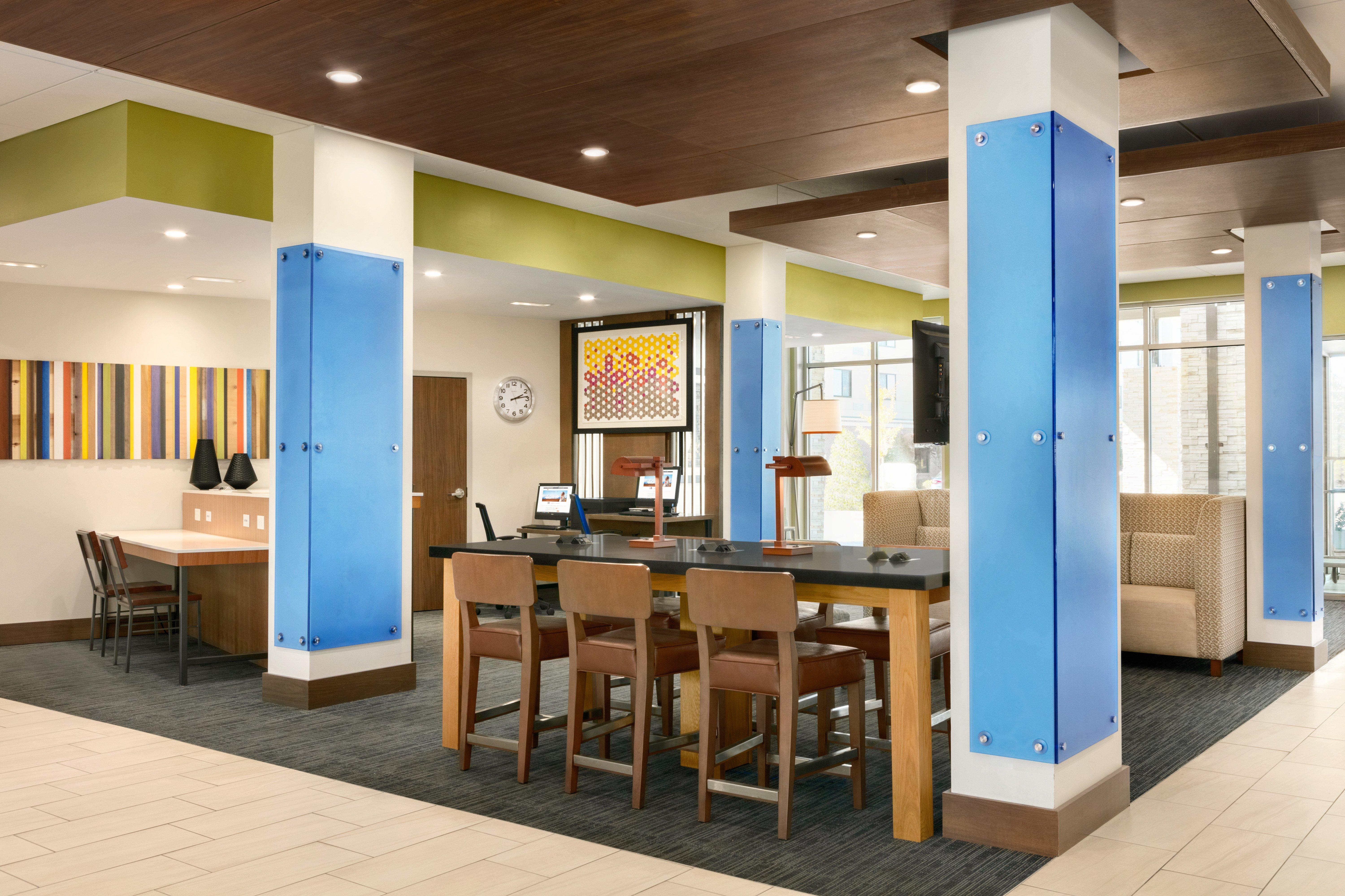 Express & By Ihg